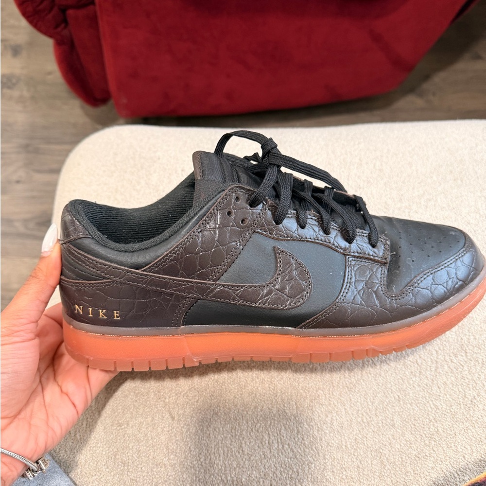 Nike Men's Black and Brown Croc-Embossed Sneakers